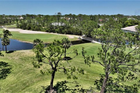 Condo in Punta Gorda, Florida, 2 bedrooms  № 1912591 - photo 26