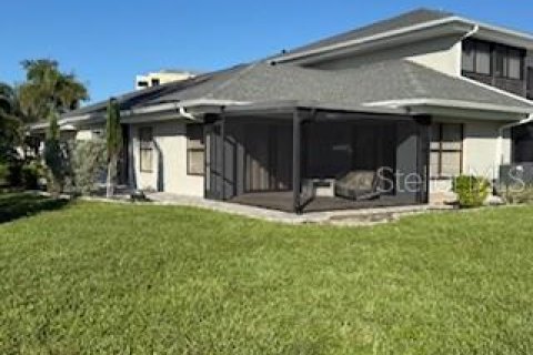 Condo in Punta Gorda, Florida, 2 bedrooms  № 1912591 - photo 23