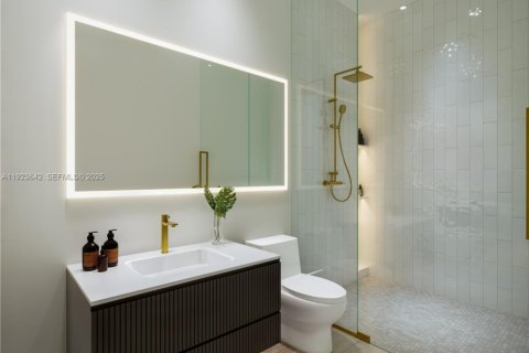 Купить кондоминиум в Халландейл-Бич, Флорида 1 спальня, 61.32м2, № 1983618 - фото 20