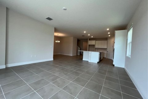 Casa en venta en Minneola, Florida, 5 dormitorios, 285.77 m2 № 1905168 - foto 11