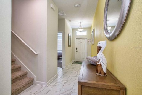 Casa en venta en Kissimmee, Florida, 6 dormitorios, 305.74 m2 № 1718066 - foto 2