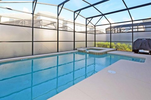 Casa en venta en Kissimmee, Florida, 6 dormitorios, 305.74 m2 № 1718066 - foto 26