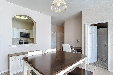 Condominio en venta en Kissimmee, Florida, 3 dormitorios, 130.25 m2 № 1624673 - foto 9