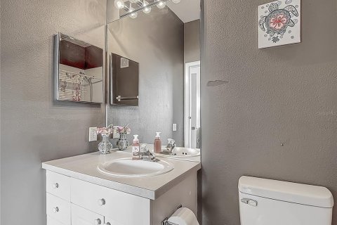 Condominio en venta en Kissimmee, Florida, 3 dormitorios, 130.25 m2 № 1624673 - foto 20