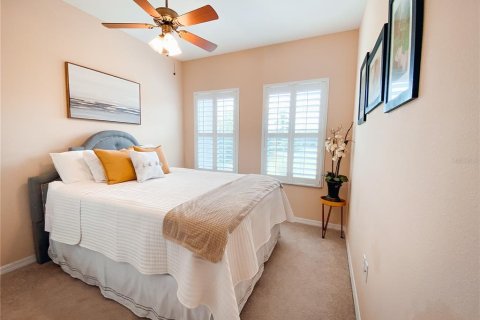 Townhouse in Longwood, Florida 3 bedrooms, 133.59 sq.m. № 2195894 - photo 7
