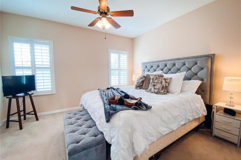 Townhouse in Longwood, Florida 3 bedrooms, 133.59 sq.m. № 2195894 - photo 9