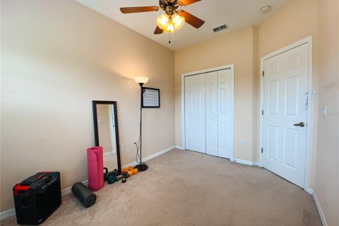 Townhouse in Longwood, Florida 3 bedrooms, 133.59 sq.m. № 2195894 - photo 12