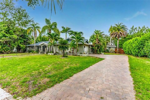 Casa en venta en Largo, Florida, 3 dormitorios, 199.74 m2 № 1796924 - foto 2