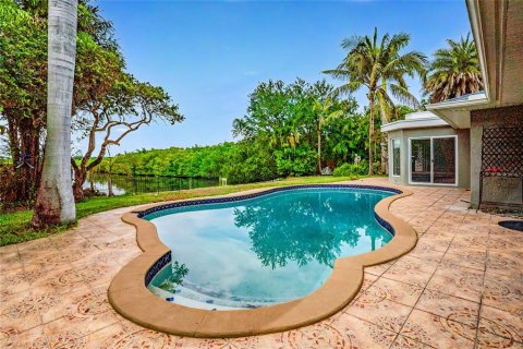 Casa en venta en Largo, Florida, 3 dormitorios, 199.74 m2 № 1796924 - foto 18