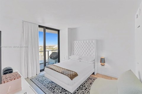 Купить кондоминиум в Майами, Флорида 2 спальни, 89.28м2, № 2003573 - фото 3