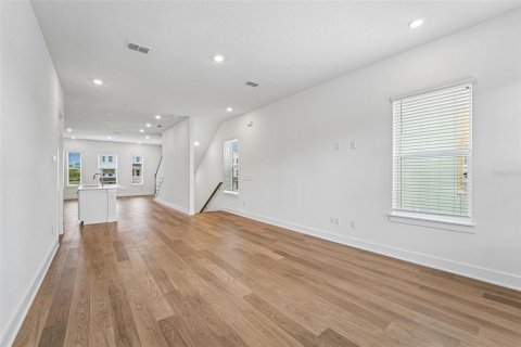 Adosado en venta en Jacksonville, Florida, 3 dormitorios, 230.21 m2 № 2267062 - foto 9