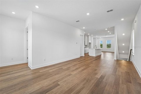 Adosado en venta en Jacksonville, Florida, 3 dormitorios, 230.21 m2 № 2267062 - foto 8