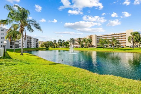 Condominio en venta en Dania Beach, Florida, 2 dormitorios, 110.55 m2 № 2250395 - foto 12