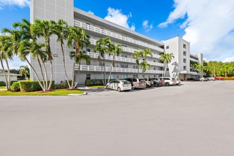 Condominio en venta en Dania Beach, Florida, 2 dormitorios, 110.55 m2 № 2250395 - foto 13