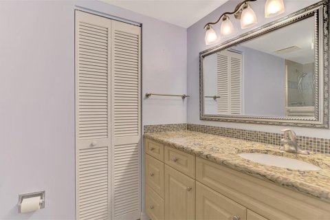 House in Venice, Florida 3 bedrooms, 133.69 sq.m. № 1884633 - photo 26