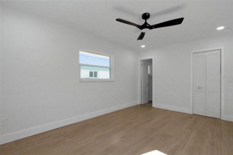 Appartement à louer à Belleair Bluffs, Floride: 2 chambres, 106.28 m2 № 2408943 - photo 30