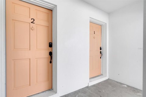 Appartement à louer à Belleair Bluffs, Floride: 2 chambres, 106.28 m2 № 2408943 - photo 11