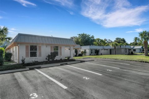 Appartement à louer à Belleair Bluffs, Floride: 2 chambres, 106.28 m2 № 2408943 - photo 9