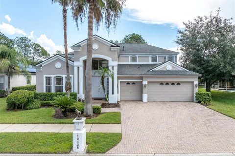 House in Tampa, Florida 4 bedrooms, 320.98 sq.m. № 2321021
