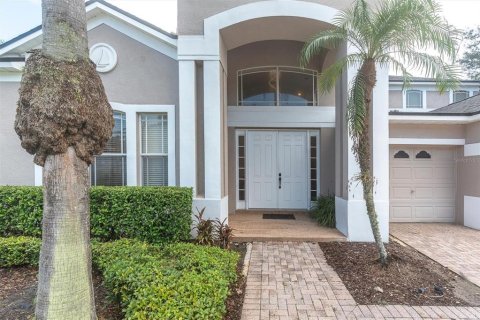 House in Tampa, Florida 4 bedrooms, 320.98 sq.m. № 2321021 - photo 6