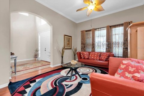 House in Tampa, Florida 4 bedrooms, 320.98 sq.m. № 2321021 - photo 19