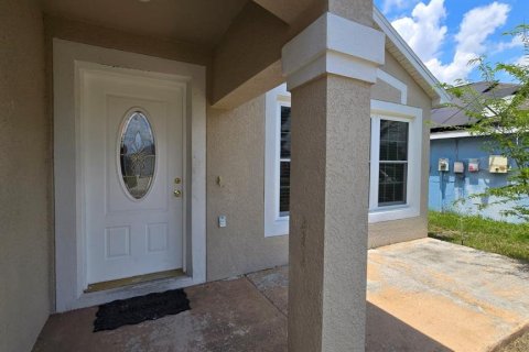 Casa en alquiler en Davenport, Florida, 3 dormitorios, 109.81 m2 № 1912510 - foto 3