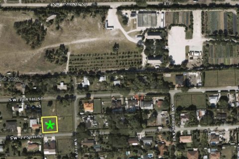 Terreno en Homestead, Florida № 2007700