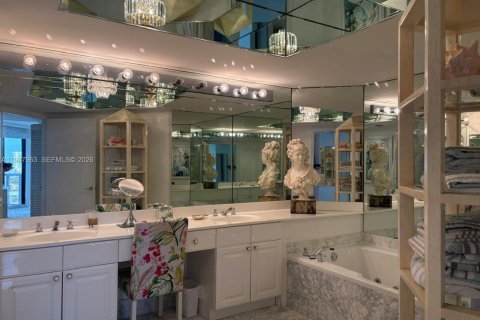 Copropriété à louer à Aventura, Floride: 2 chambres, 147.71 m2 № 2086196 - photo 13