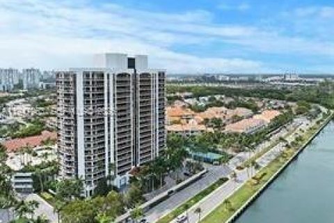 Copropriété à louer à Aventura, Floride: 2 chambres, 147.71 m2 № 2086196 - photo 21