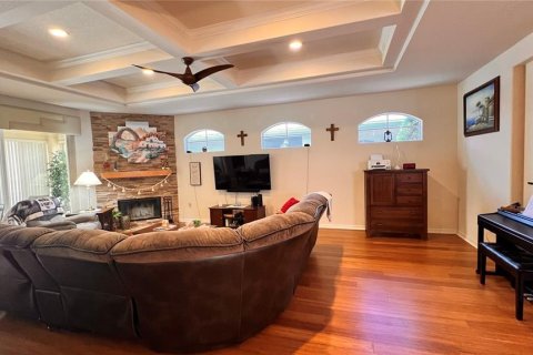 Casa en venta en Spring Hill, Florida, 3 dormitorios, 182.46 m2 № 2217369 - foto 3