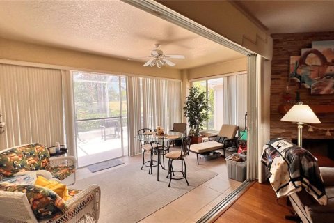 Casa en venta en Spring Hill, Florida, 3 dormitorios, 182.46 m2 № 2217369 - foto 11