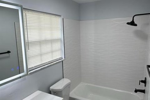 House in Gainesville, Florida 3 bedrooms, 102.56 sq.m. № 1913546 - photo 14