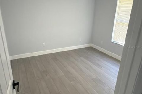 House in Gainesville, Florida 3 bedrooms, 102.56 sq.m. № 1913546 - photo 9