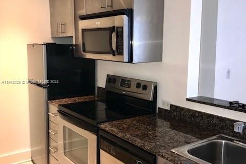 Condominio en venta en Miami Beach, Florida, 1 dormitorio, 49.42 m2 № 1979320 - foto 6