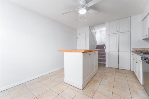 Touwnhouse à vendre à Tampa, Floride: 2 chambres, 96.99 m2 № 1899681 - photo 12