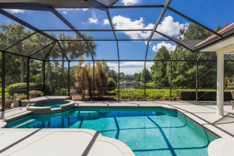 Villa ou maison à vendre à Lakewood Ranch, Floride: 3 chambres, 272.02 m2 № 1899253 - photo 4