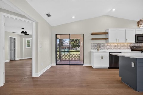 Villa ou maison à vendre à Punta Gorda, Floride: 3 chambres, 141.58 m2 № 2360911 - photo 13
