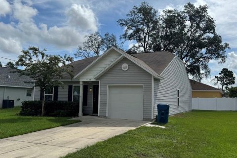 Casa en alquiler en Spring Hill, Florida, 3 dormitorios, 140.1 m2 № 1910633 - foto 4