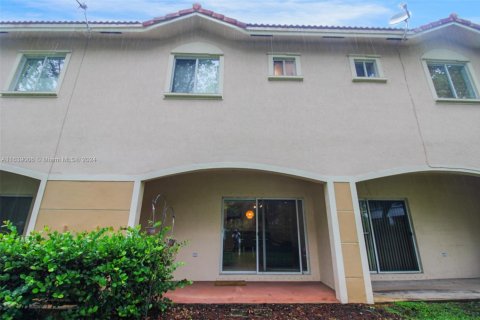 Adosado en venta en Tamarac, Florida, 2 dormitorios, 132.66 m2 № 1993356 - foto 20