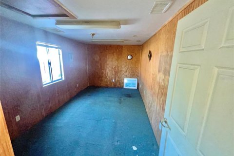 Immobilier commercial à louer à New Port Richey, Floride: 78.97 m2 № 1550158 - photo 12
