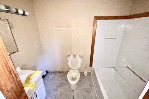 Immobilier commercial à louer à New Port Richey, Floride: 78.97 m2 № 1550158 - photo 10