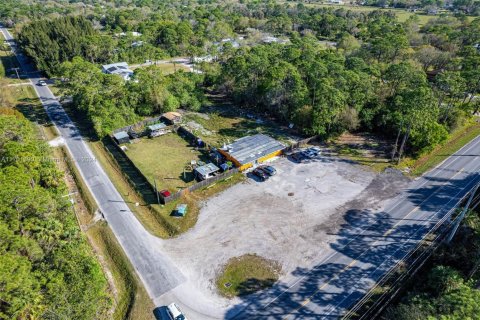 Propiedad comercial en venta en St. Lucie, Florida № 1811228 - foto 2