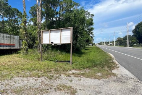 Propiedad comercial en venta en St. Lucie, Florida № 1811228 - foto 14