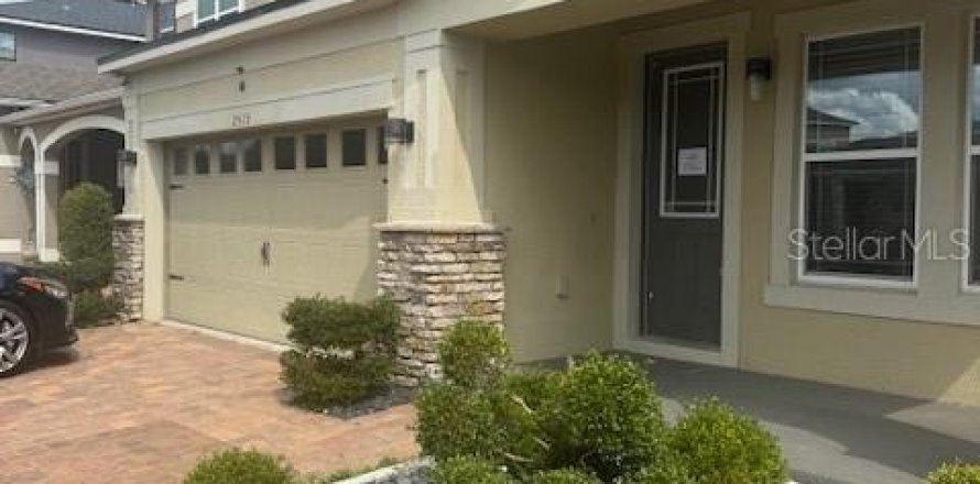 Villa ou maison à Kissimmee, Floride 4 chambres, 198.07 m2 № 2421678