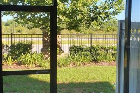 Townhouse in Wesley Chapel, Florida 3 bedrooms, 172.15 sq.m. № 2277214 - photo 16