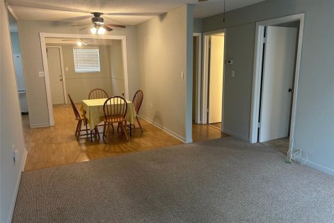 House in Pinellas Park, Florida 2 bedrooms, 79.9 sq.m. № 1793158 - photo 4