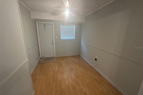 House in Pinellas Park, Florida 2 bedrooms, 79.9 sq.m. № 1793158 - photo 8