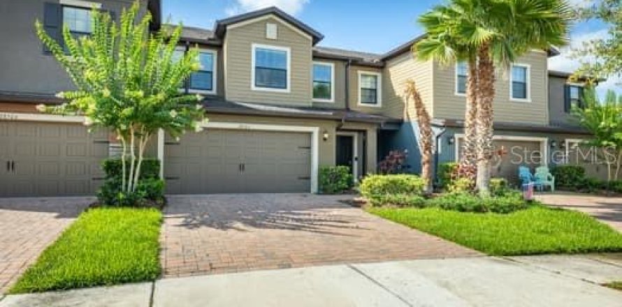 Townhouse in Wesley Chapel, Florida 4 bedrooms, 209.12 sq.m. № 1785087