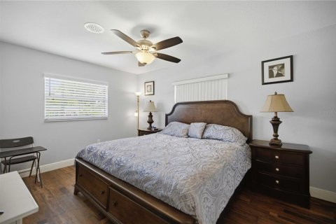 Villa ou maison à vendre à Ocala, Floride: 4 chambres, 211.35 m2 № 2231730 - photo 11
