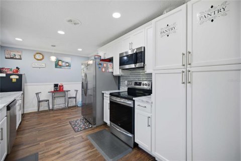 Villa ou maison à vendre à Ocala, Floride: 4 chambres, 211.35 m2 № 2231730 - photo 9